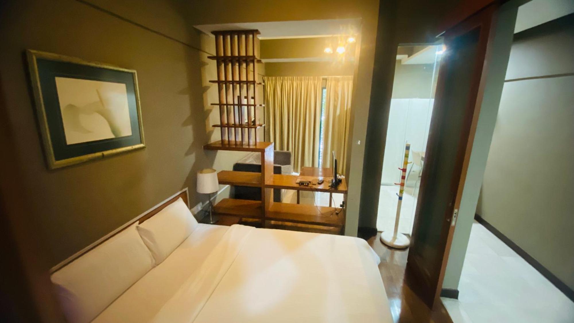 Pangsapuri 10 Semantan Residences