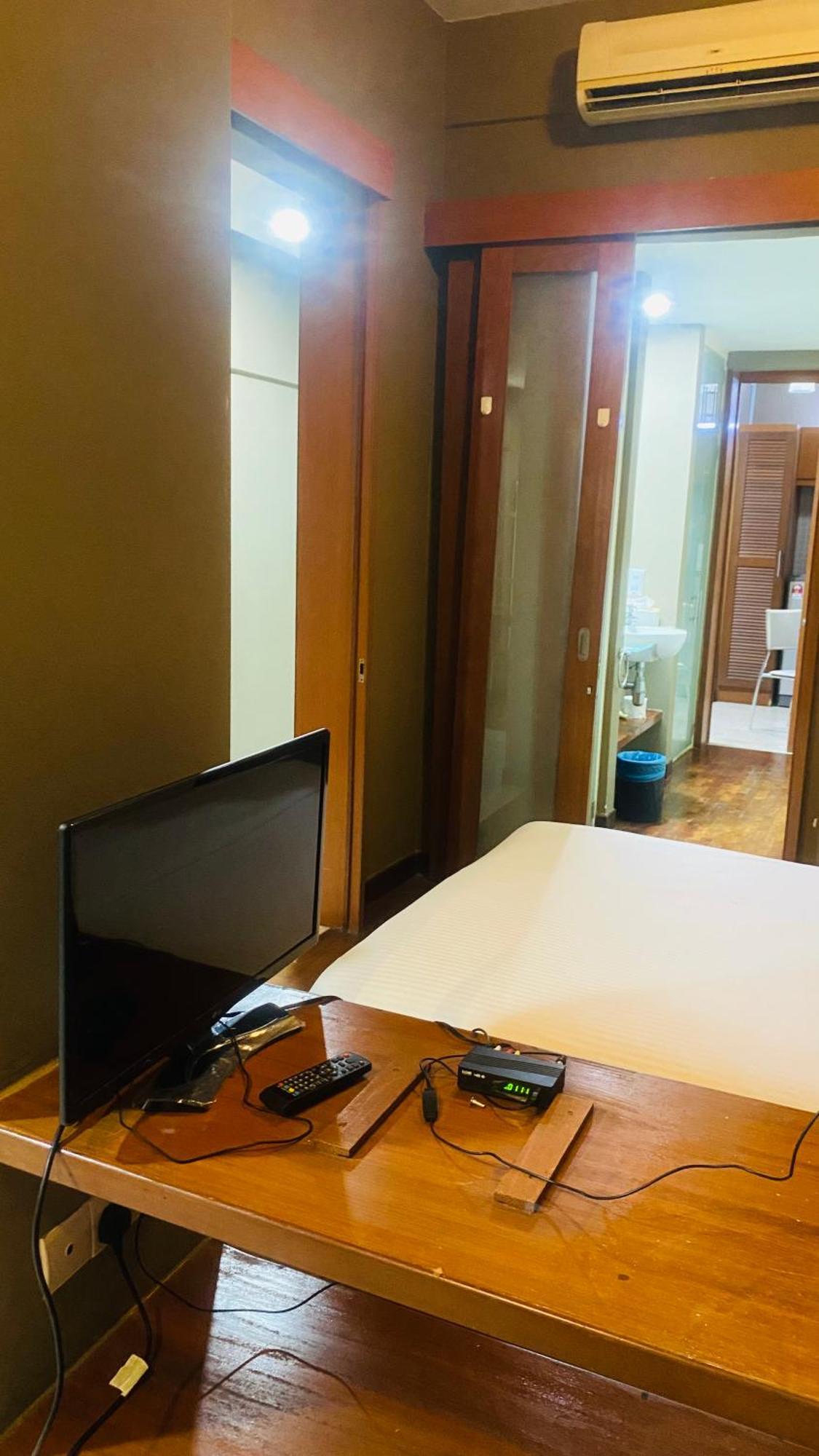 10 Semantan Residences *
